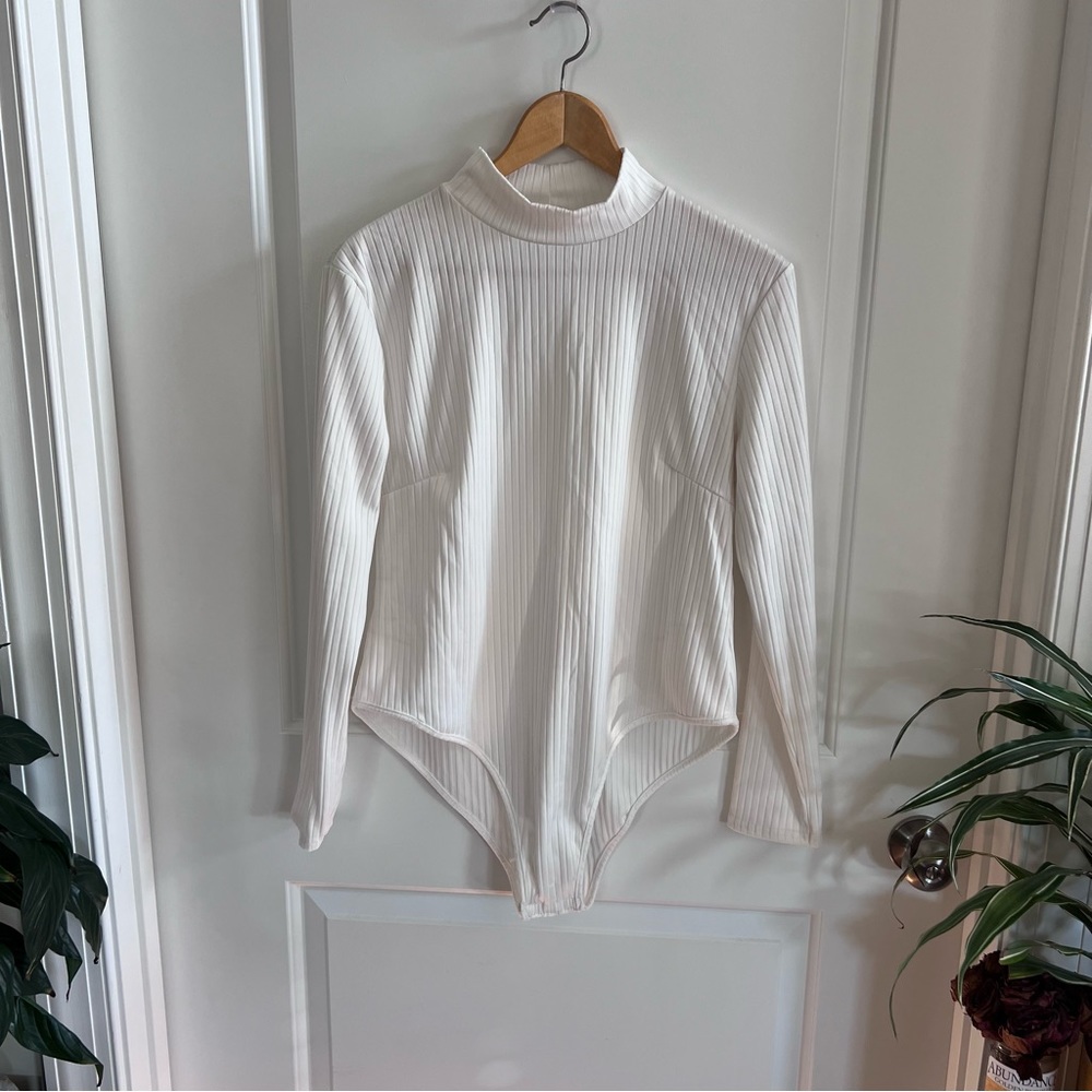 Luxurious Ribbed High Neck | Turtleneck White Boohoo size 14 bodysuit